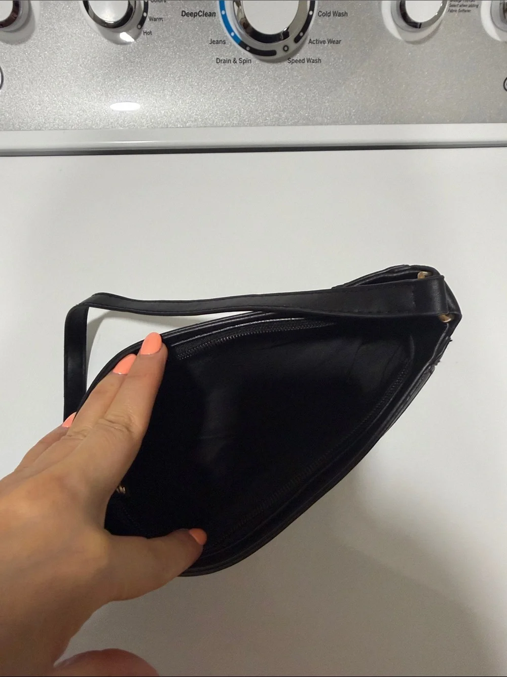 SHEIN chic black